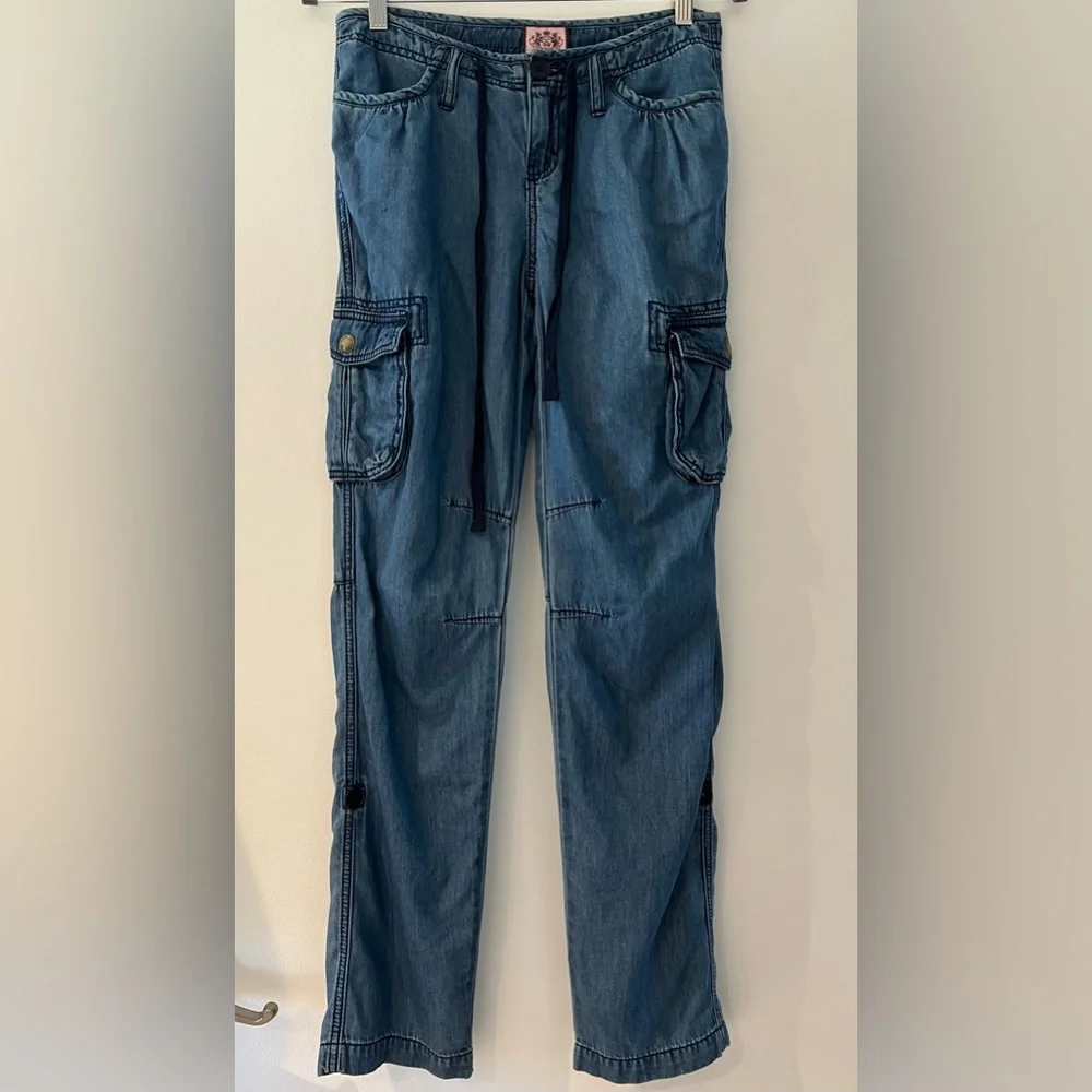 Juicy Couture Cargo Pants Blue Lyocell Cotton Blend Low Rise Roll Tab Hem Size M